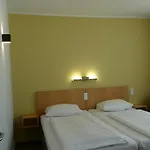 Hotel Cvjm & Tagung 3*