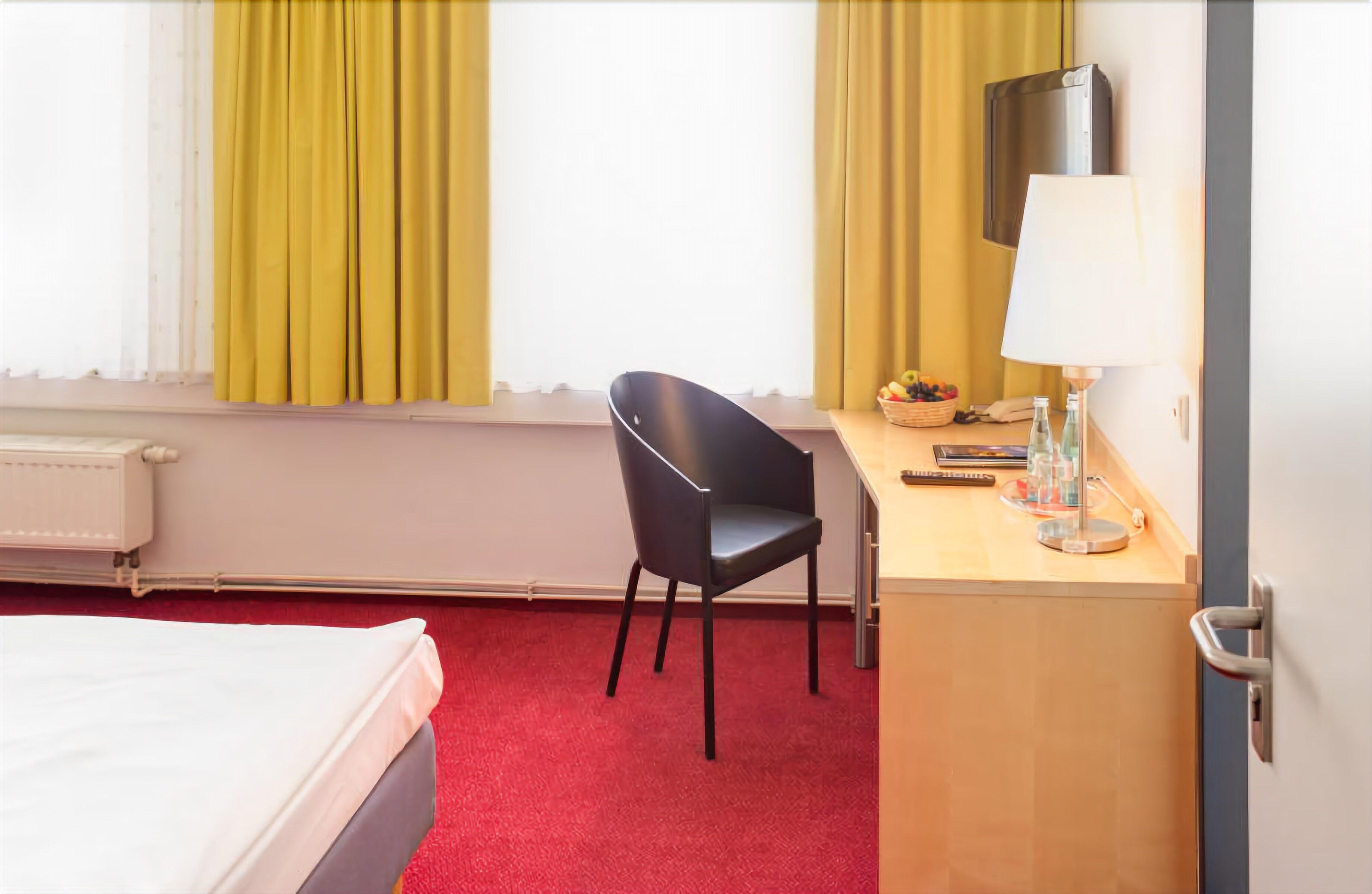 Cvjm & Tagung Hotel 3*